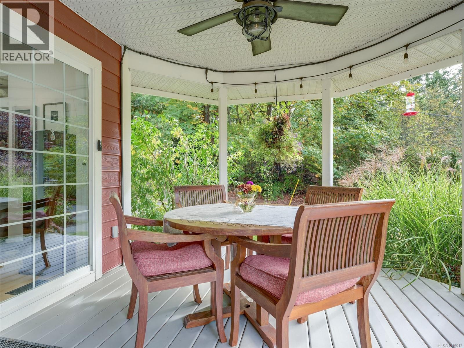  6583 Wallace Drive, Central Saanich