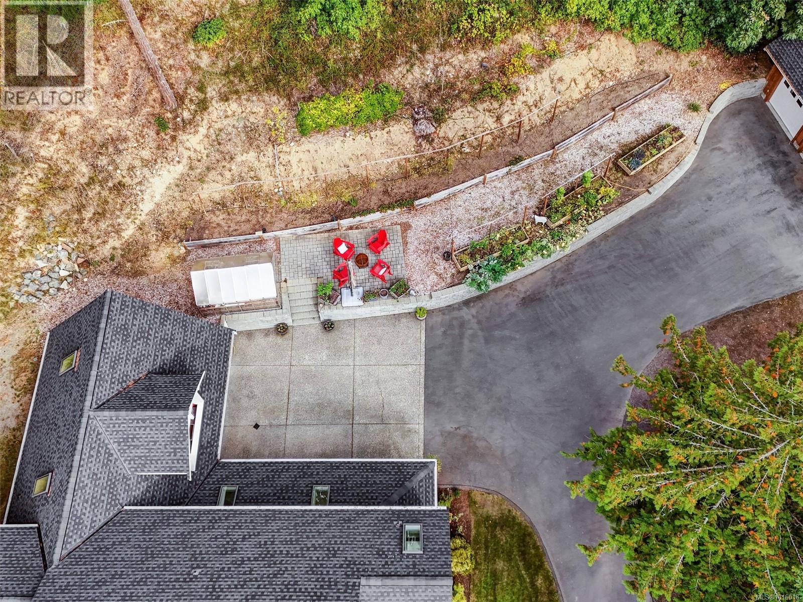  6583 Wallace Drive, Central Saanich