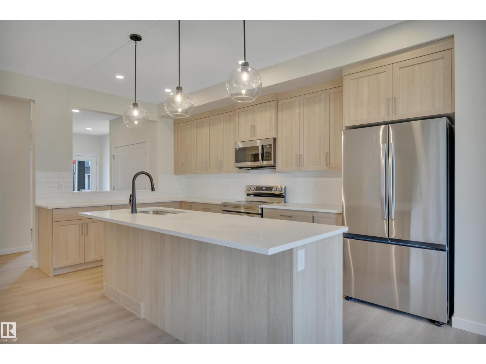 9104 Elves LO NW, Edmonton