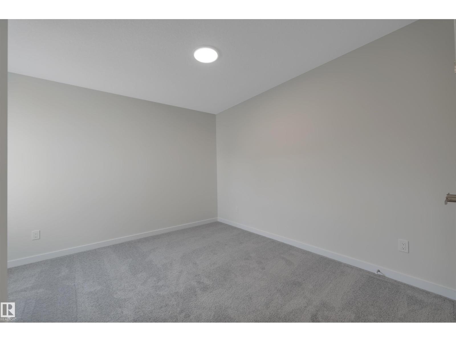 9104 Elves LO NW, Edmonton