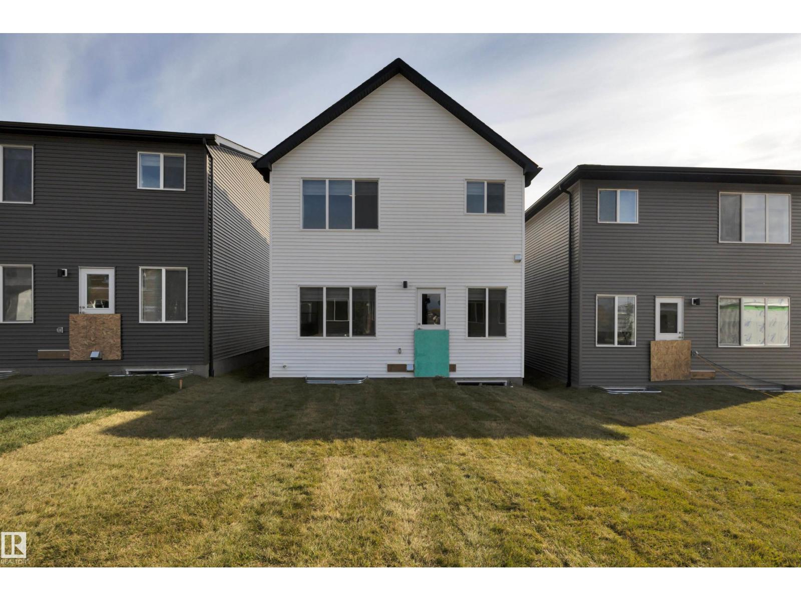 9104 Elves LO NW, Edmonton