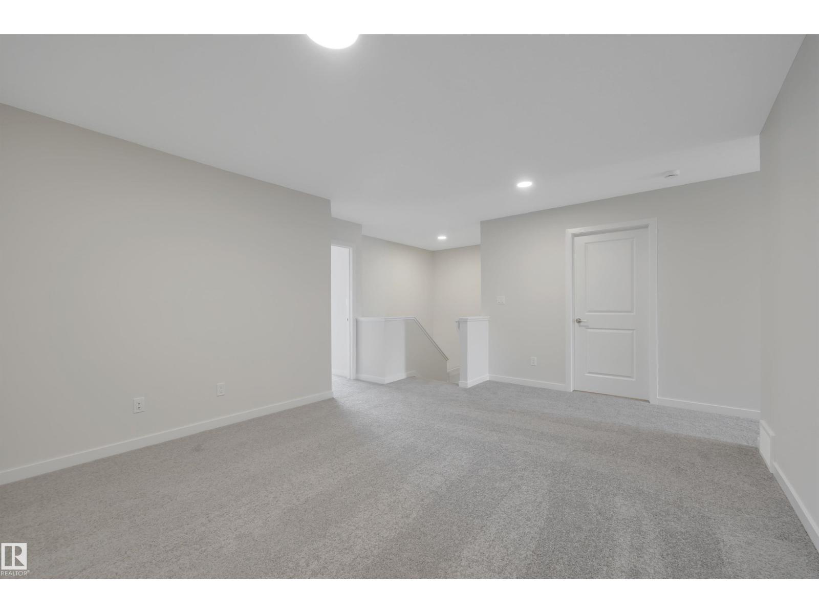 9104 Elves LO NW, Edmonton