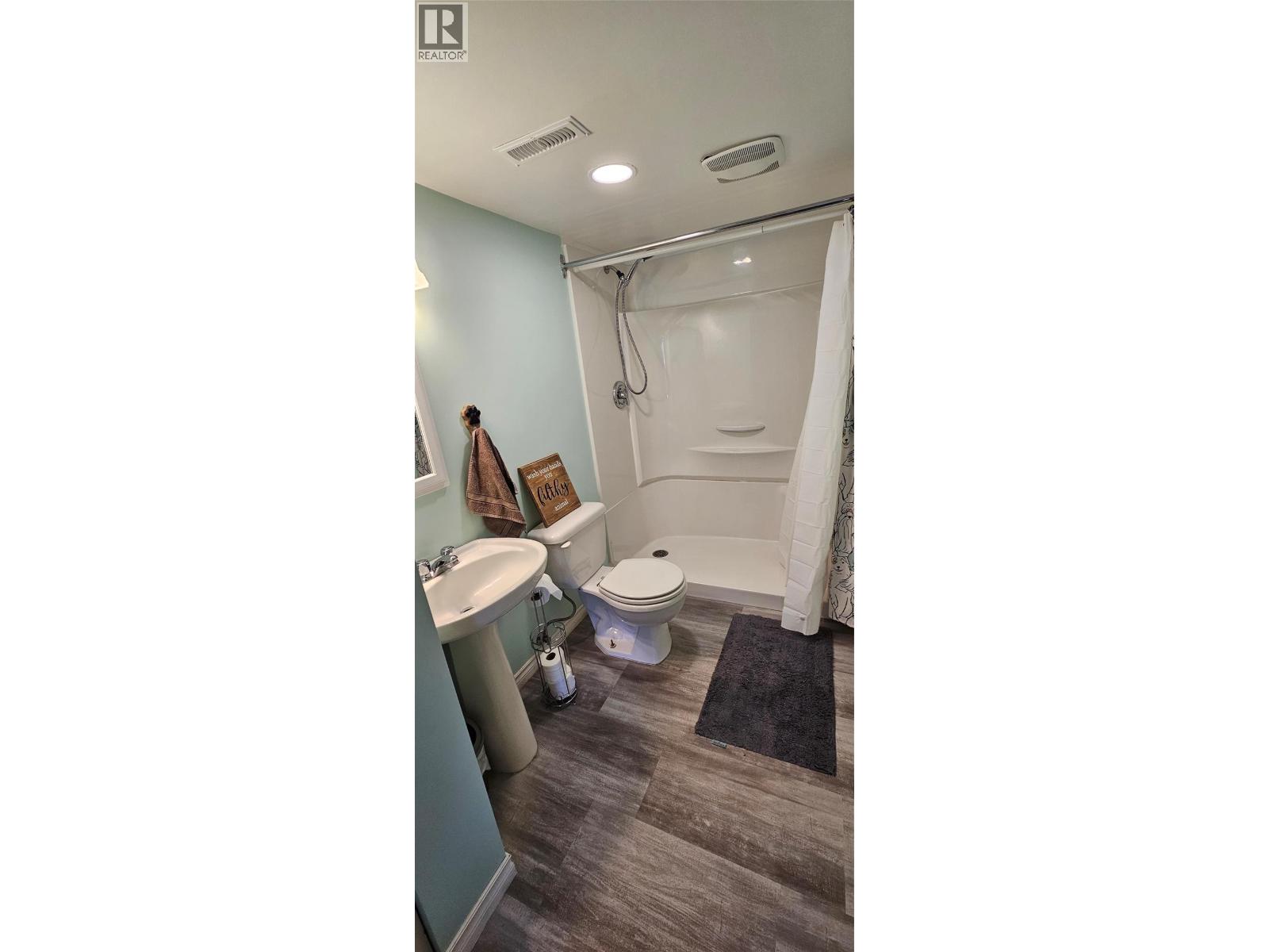 430 White Birch Crescent, Sparwood