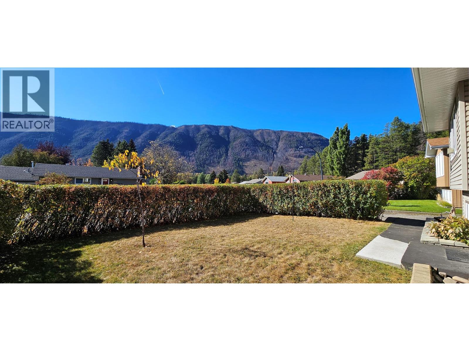 430 White Birch Crescent, Sparwood