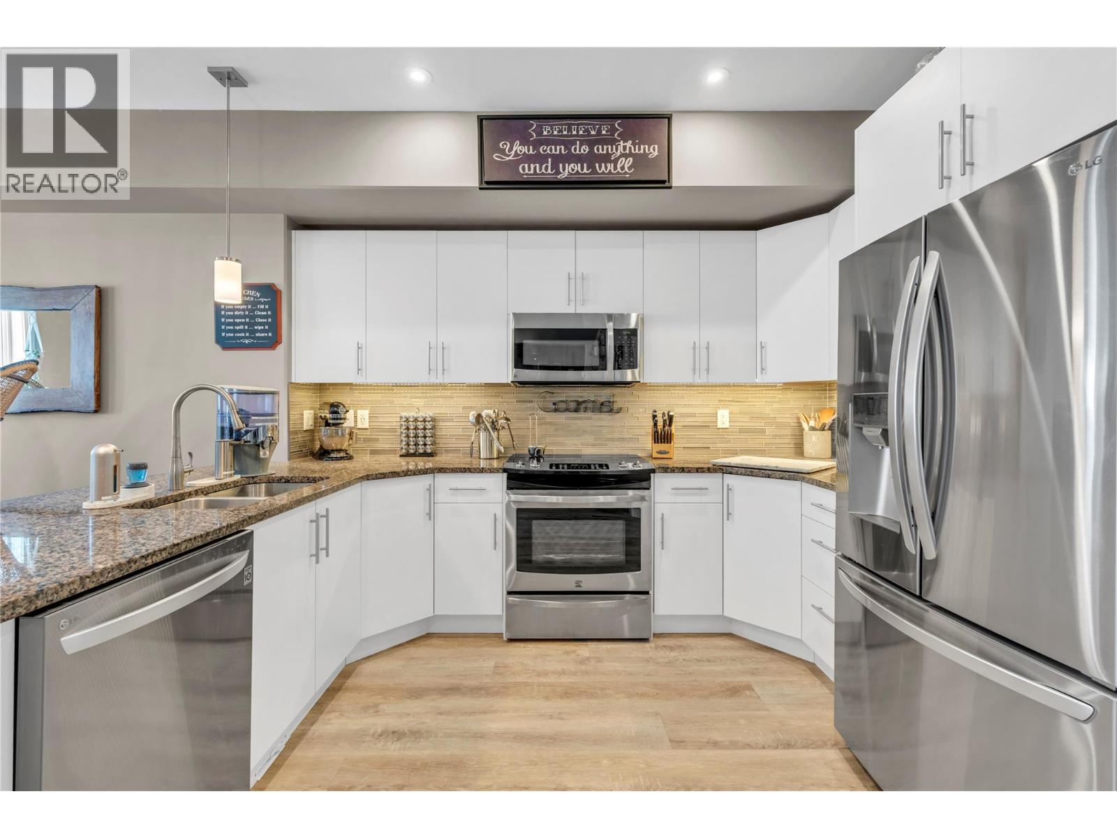 104 801 Ontario Street, Penticton