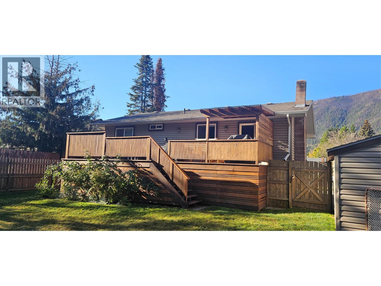 430 White Birch Crescent, Sparwood