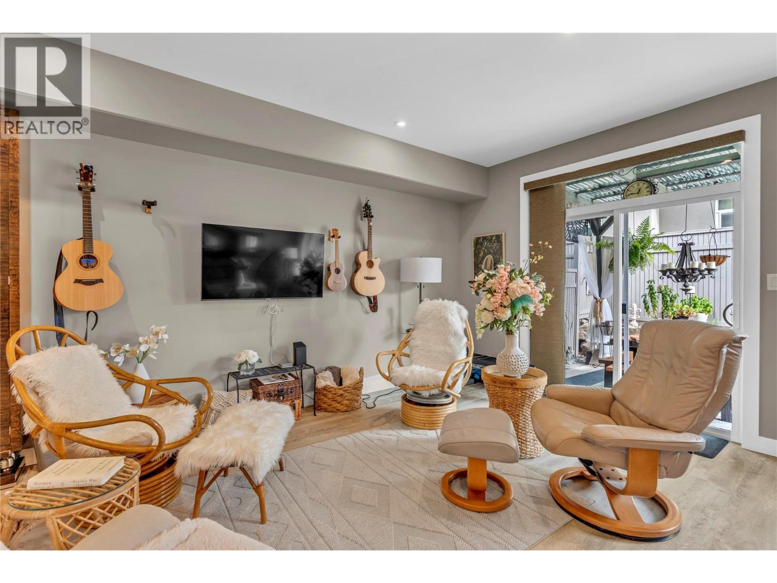 104 801 Ontario Street, Penticton