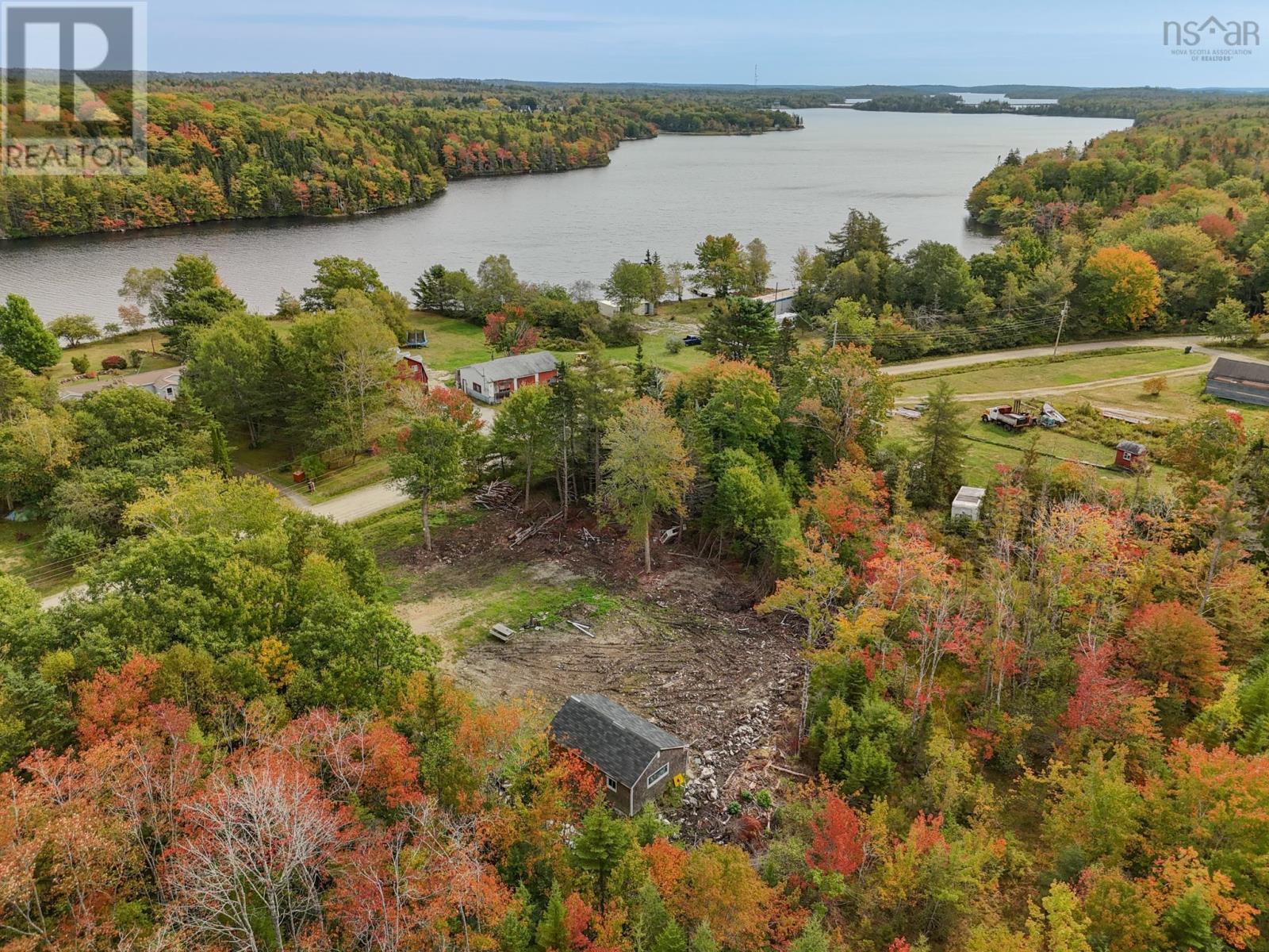 Property 5 of 10 of 26 North Burke Road