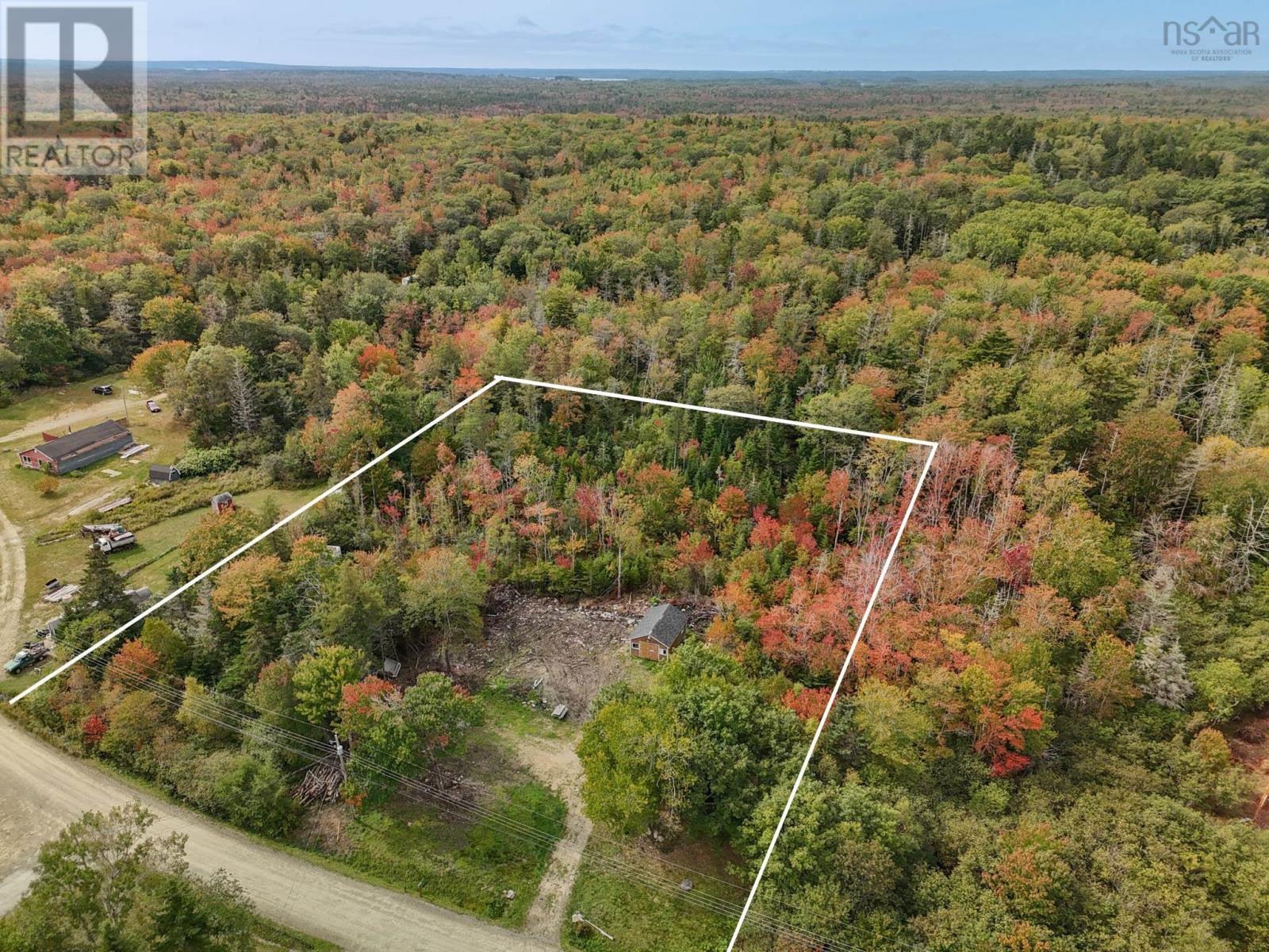 Property 6 of 10 of 26 North Burke Road