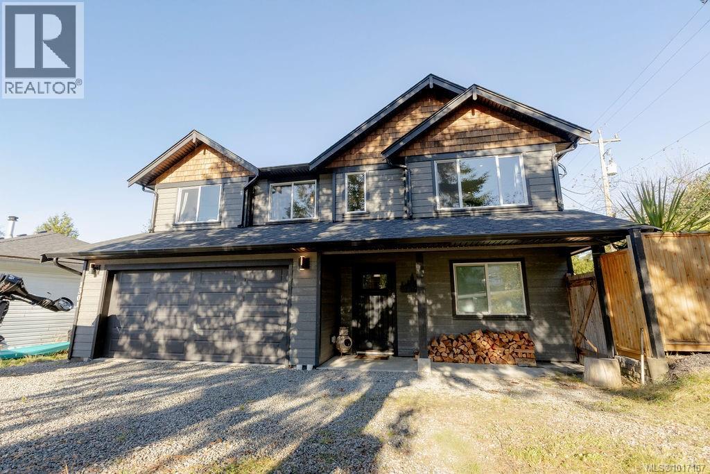  1301 Pine Road, Ucluelet