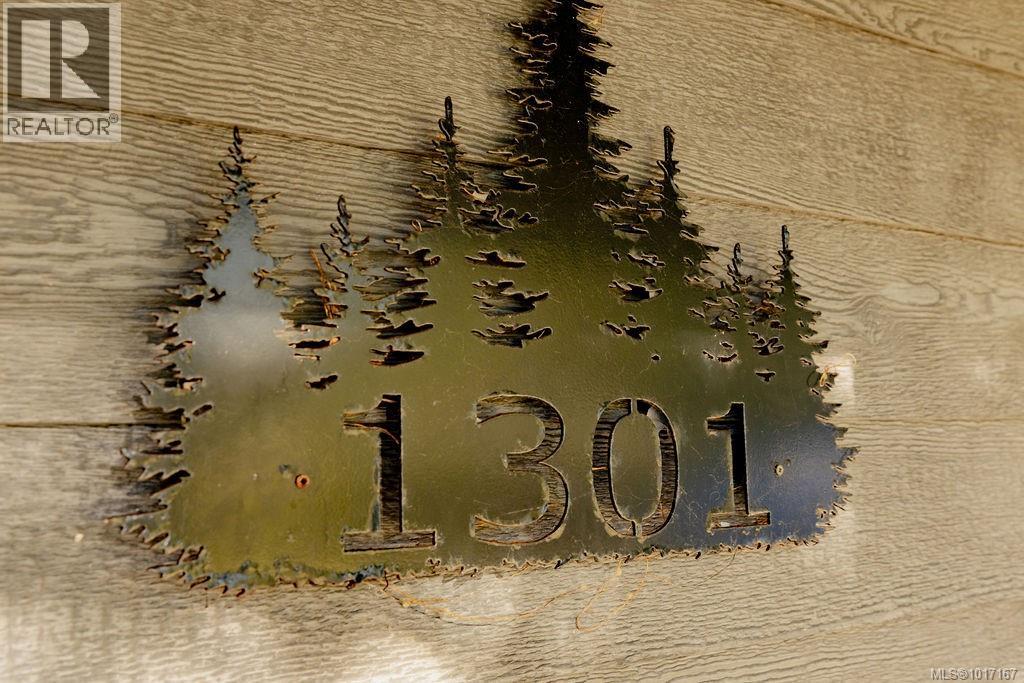  1301 Pine Road, Ucluelet