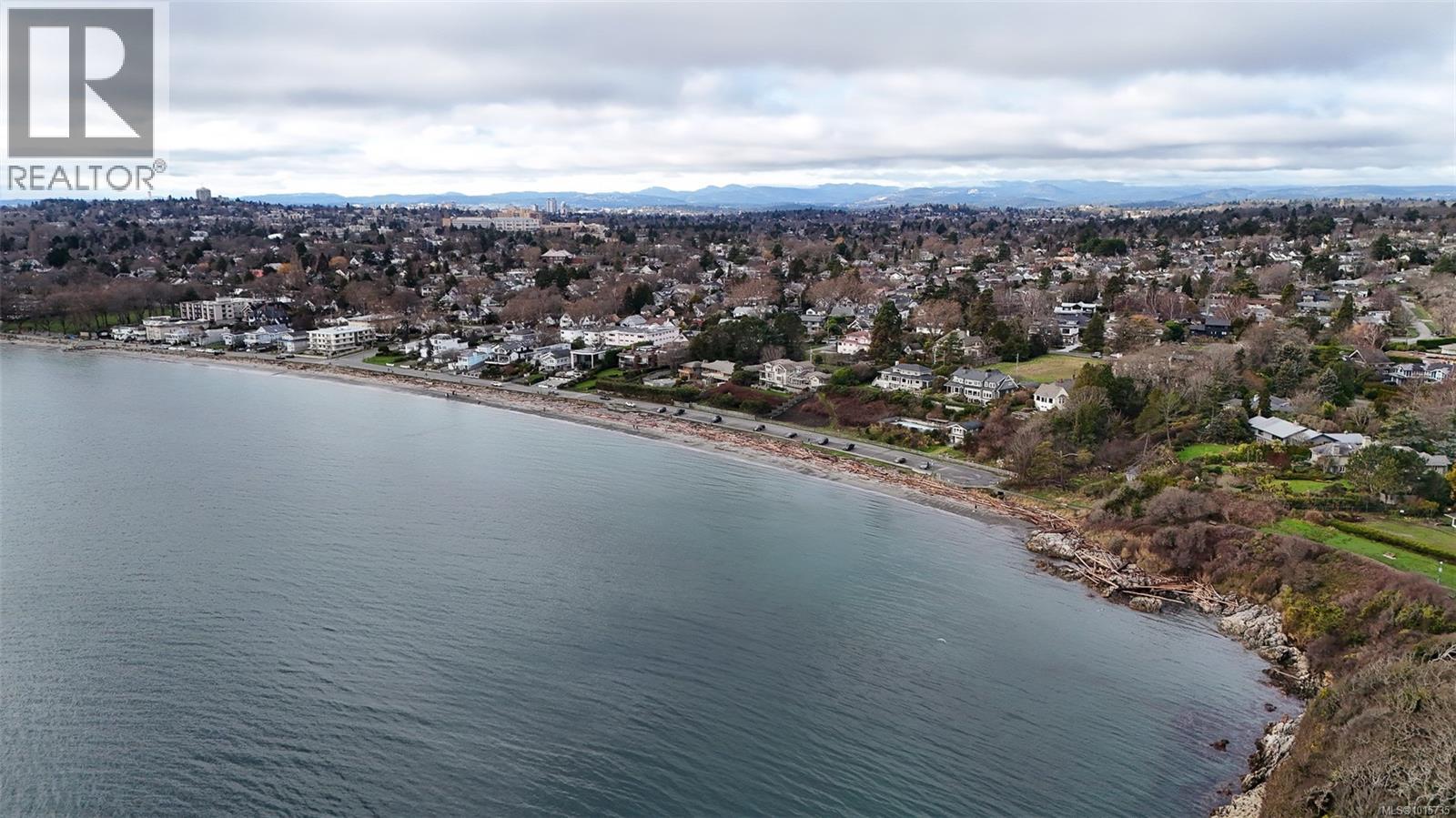  1280 Hampshire Road, Oak Bay