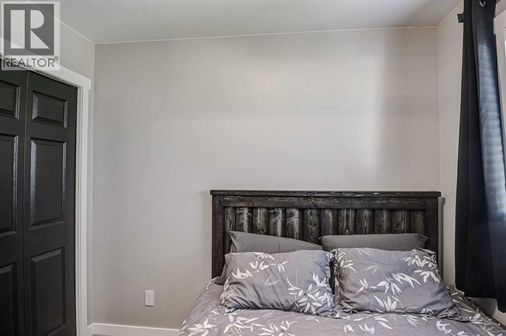 Single Family House for Sale in  Hidden Hills Road NW Hidden Valley Calgary 