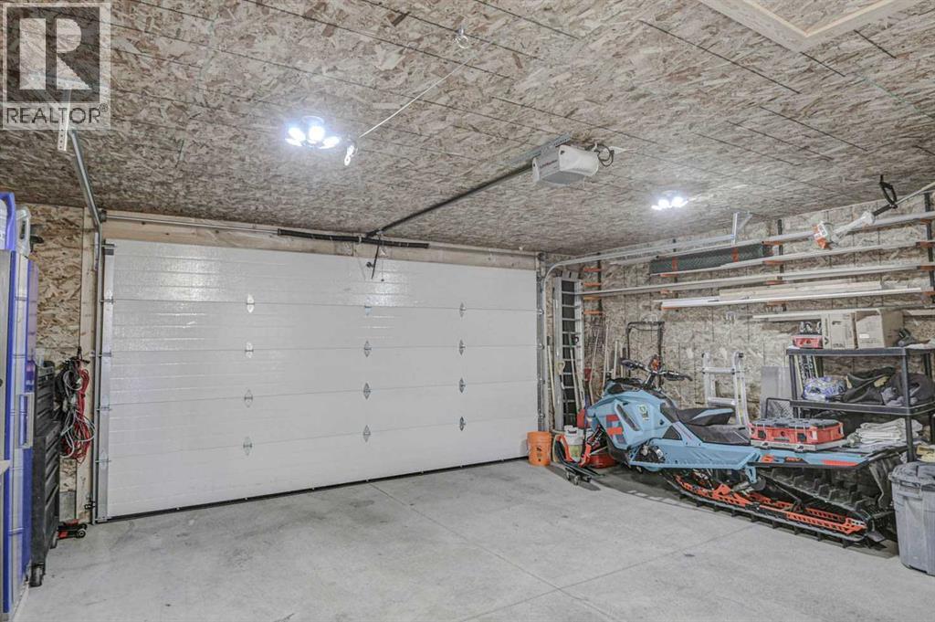 Single Family House for Sale in  Hidden Hills Road NW Hidden Valley Calgary 