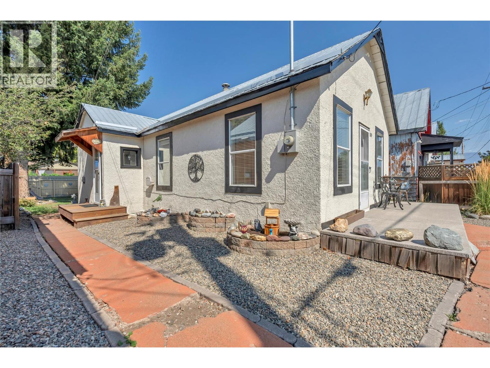 589 SIMILKAMEEN Avenue, Princeton