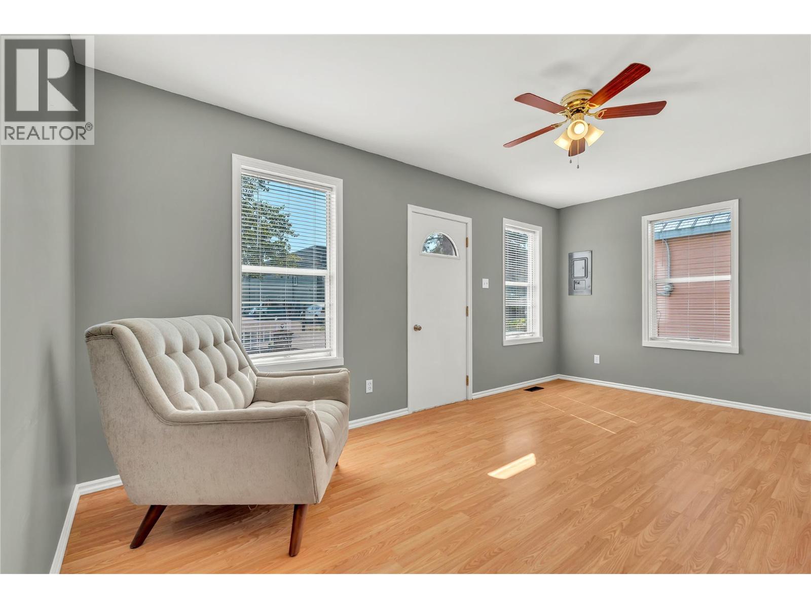 589 SIMILKAMEEN Avenue, Princeton