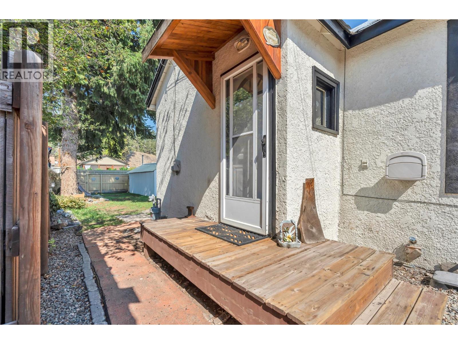 589 SIMILKAMEEN Avenue, Princeton