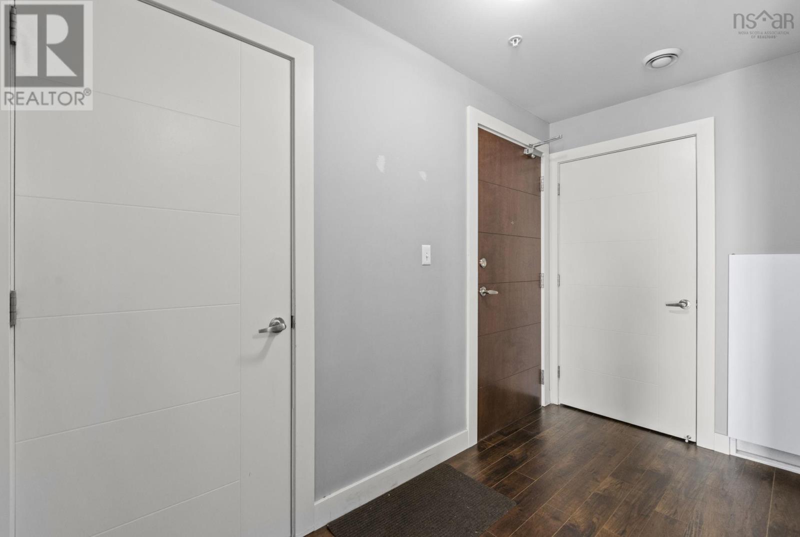 Property 7 of 18 of 827 Bedford Highway