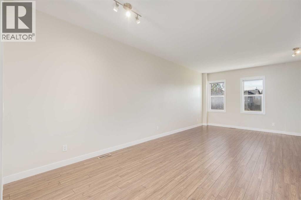 Single Family House for Sale in  Silverado Common SW Silverado Calgary 