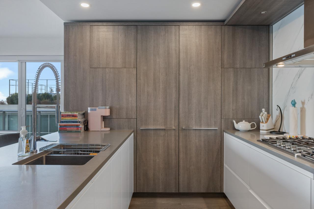 408 1441 JOHNSTON ROAD, White Rock