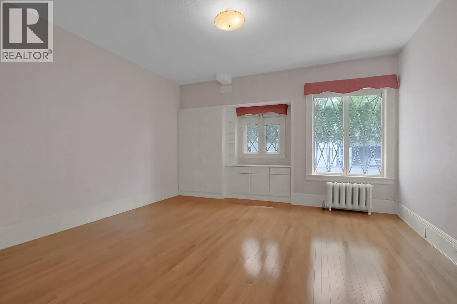 150 EDMONTON Avenue, Penticton