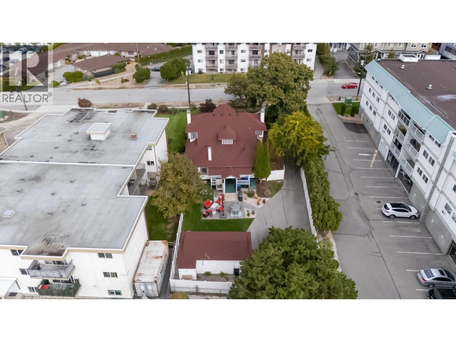  150 EDMONTON Avenue, Penticton