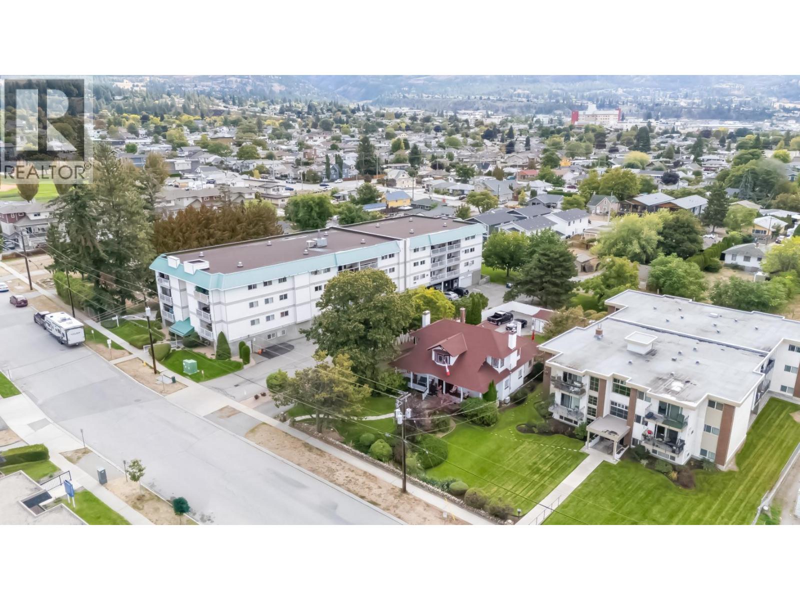  150 EDMONTON Avenue, Penticton