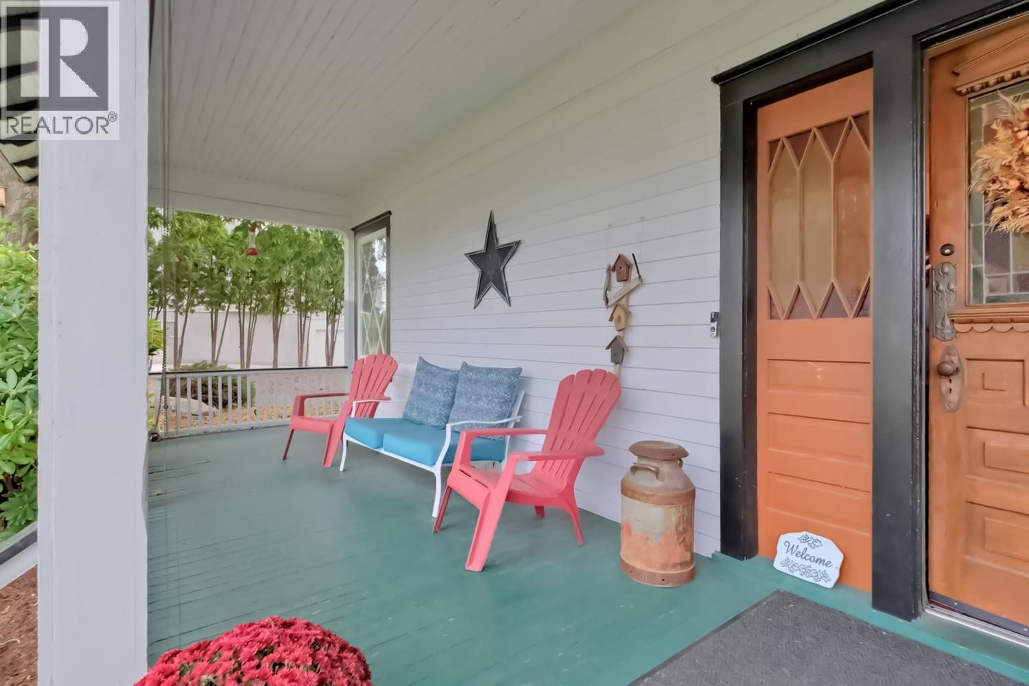  150 EDMONTON Avenue, Penticton