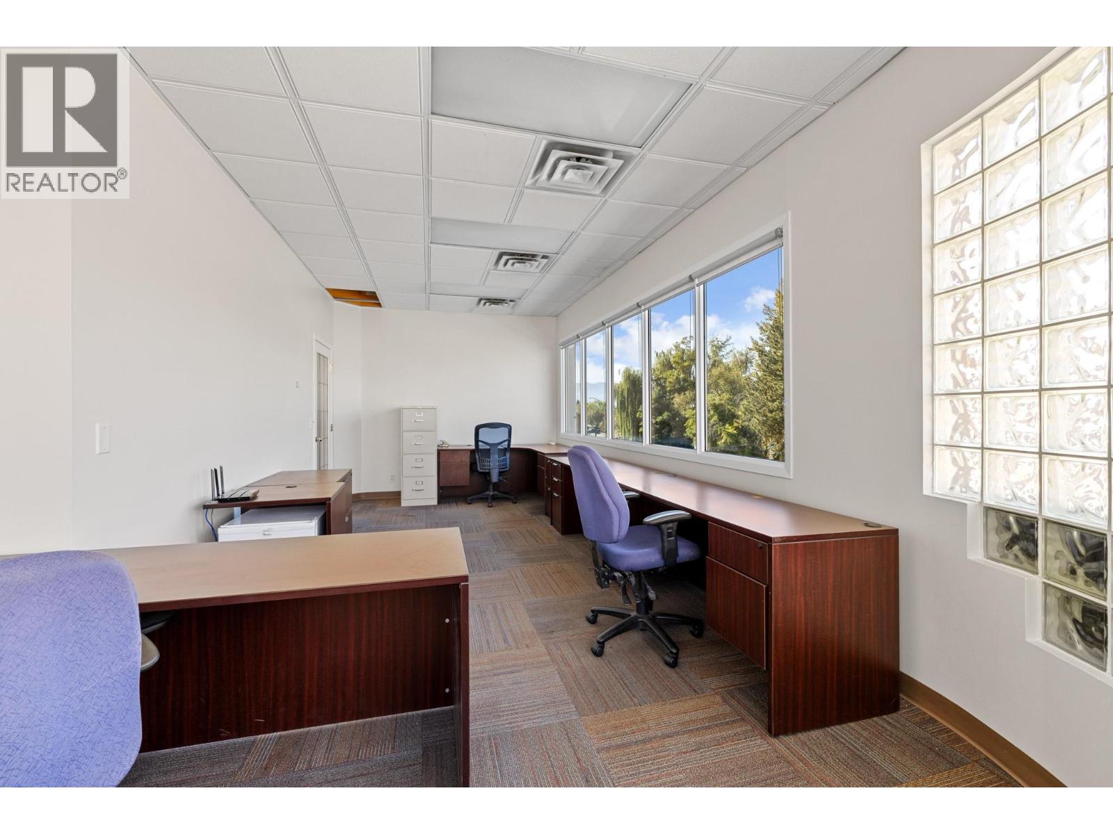 201 & 203 1505 Harvey Avenue, Kelowna