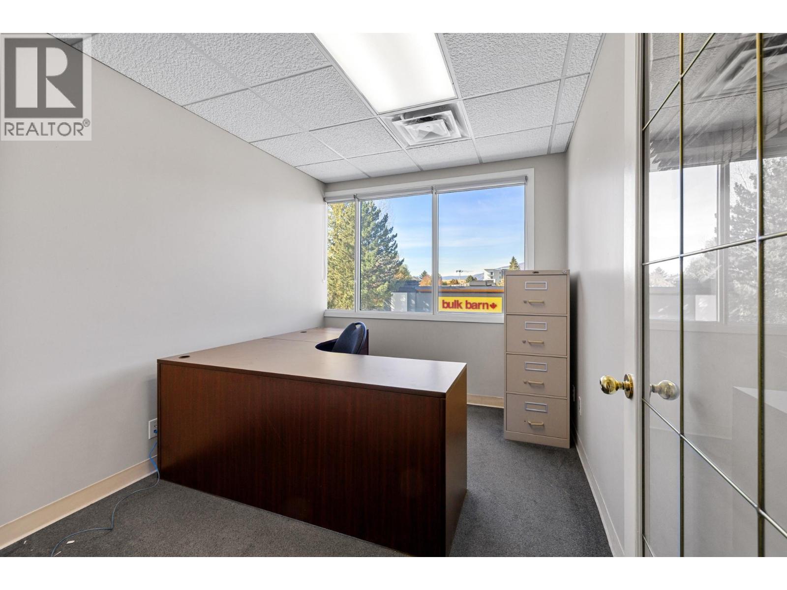 201 & 203 1505 Harvey Avenue, Kelowna