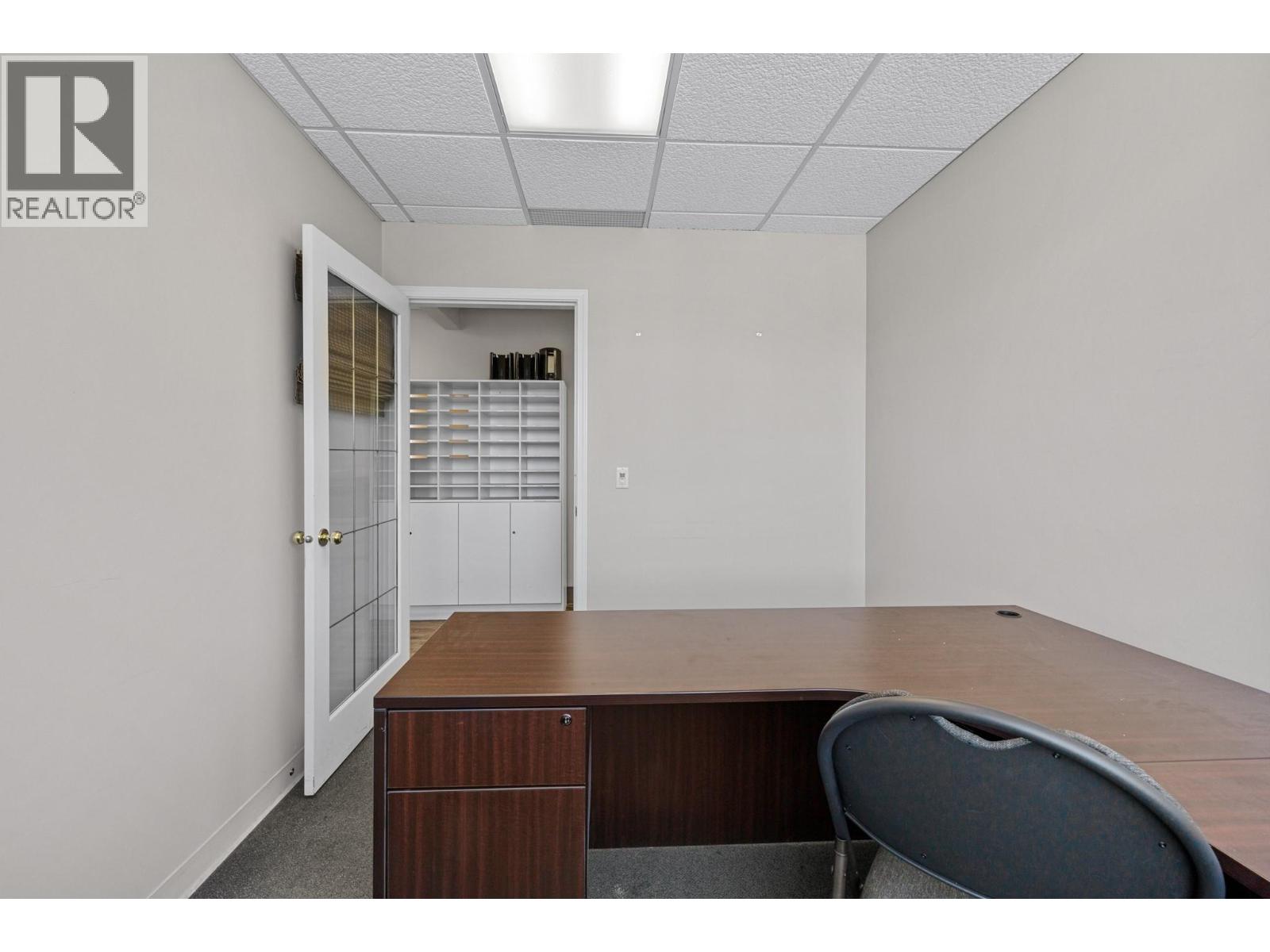 201 & 203 1505 Harvey Avenue, Kelowna