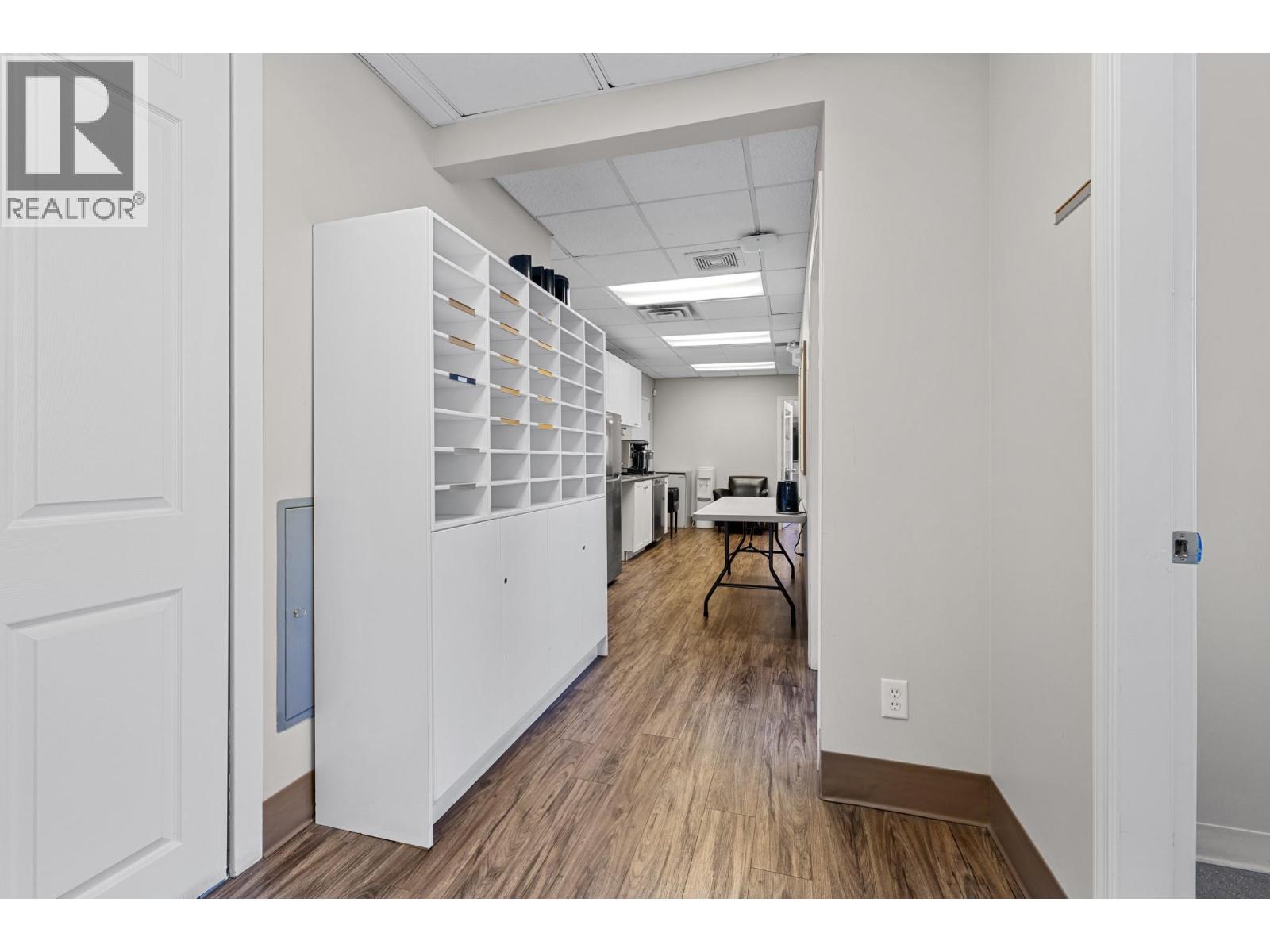 201 & 203 1505 Harvey Avenue, Kelowna