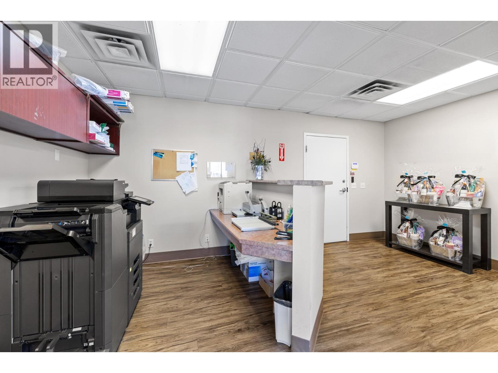 201 & 203 1505 Harvey Avenue, Kelowna