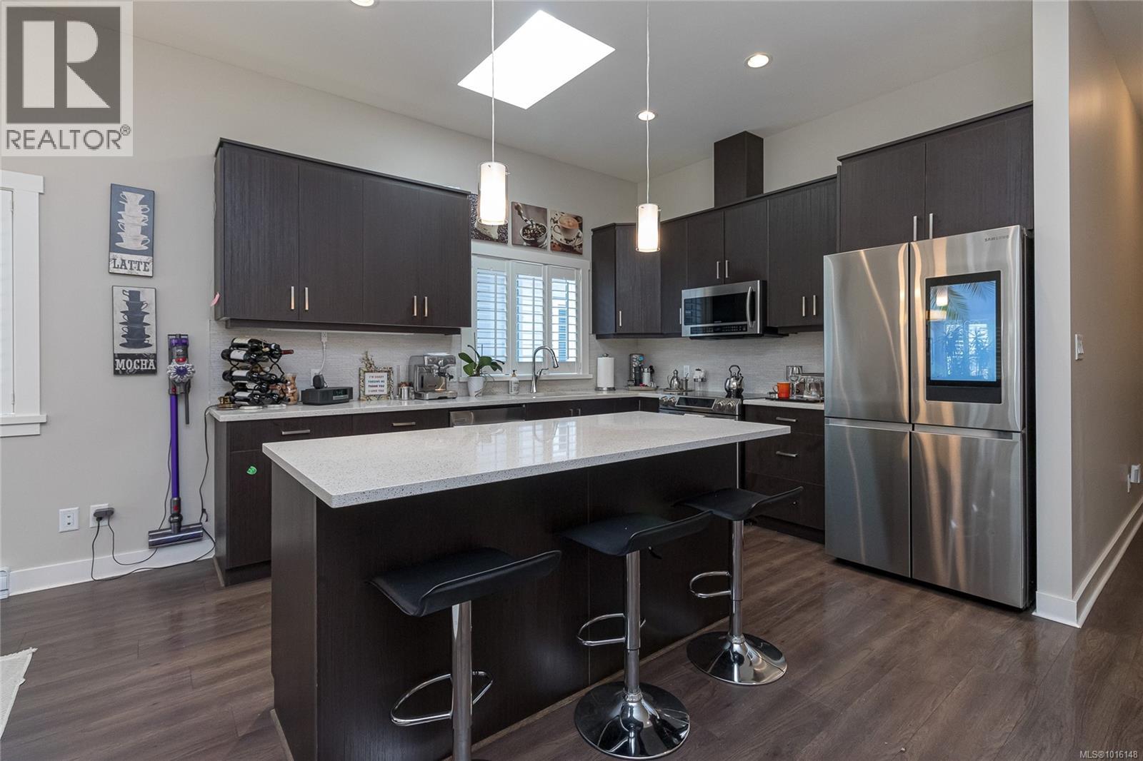  3526 Luxton Road, Langford