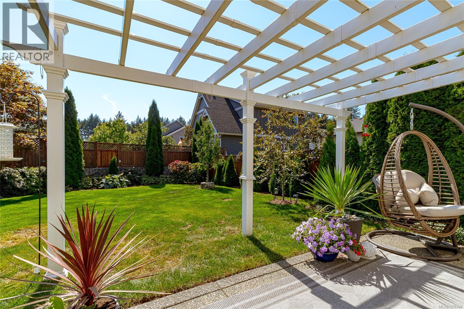  3526 Luxton Road, Langford