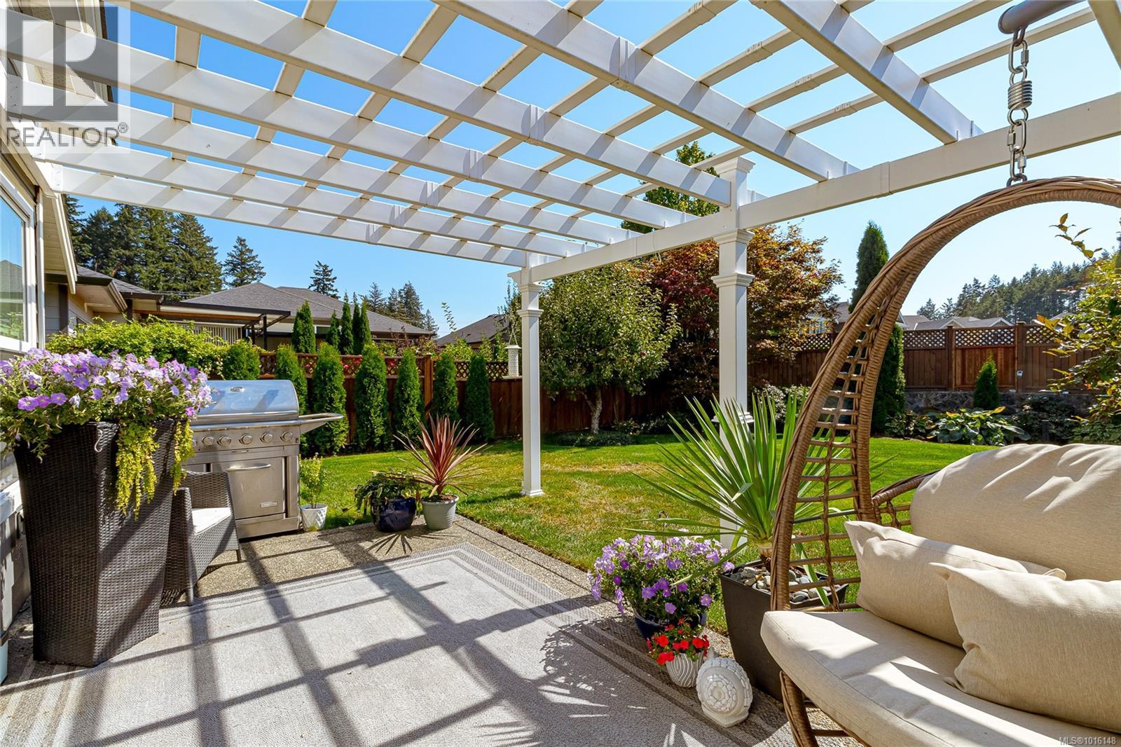  3526 Luxton Road, Langford