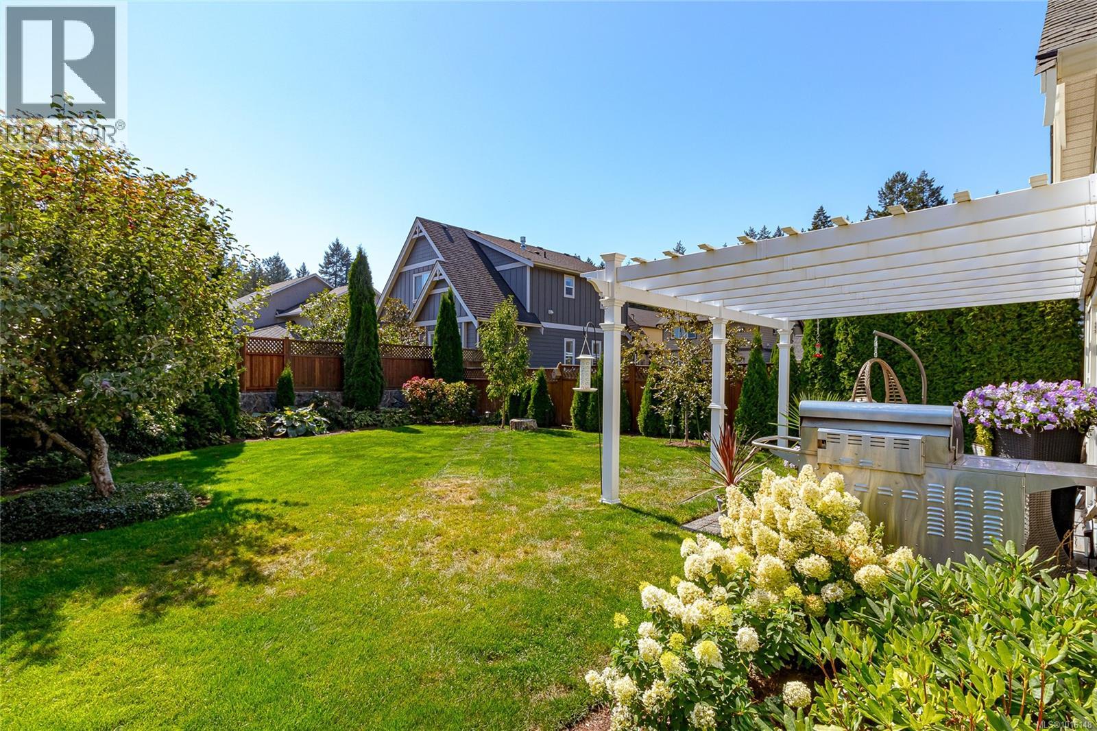  3526 Luxton Road, Langford
