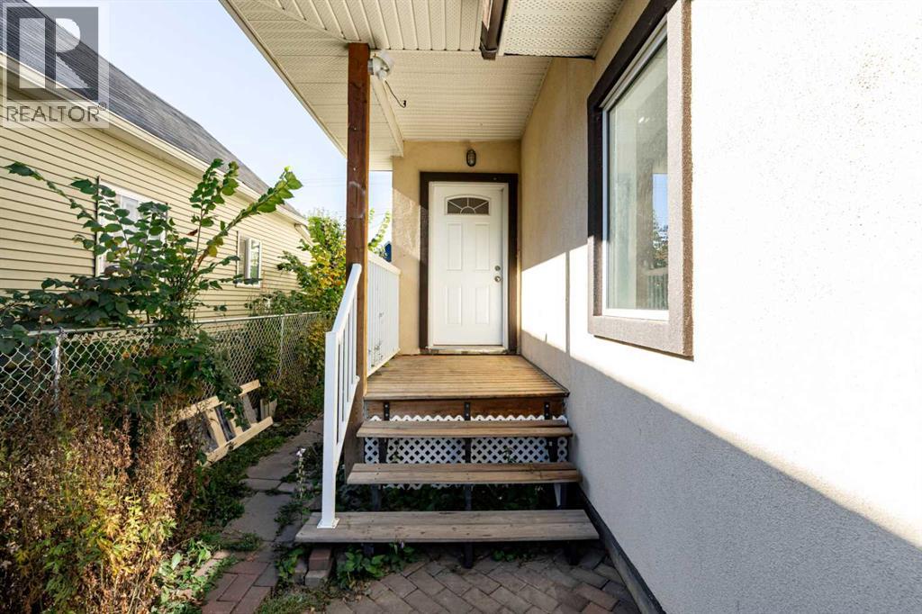 5140 51 Street, Lacombe