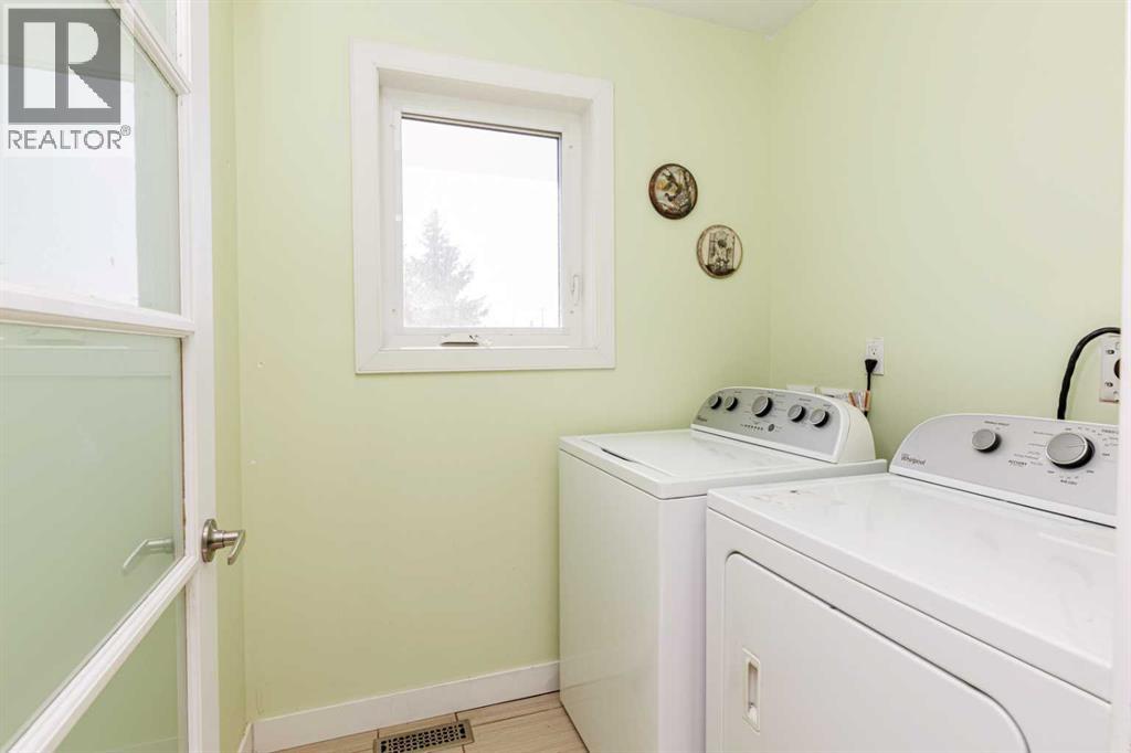 5140 51 Street, Lacombe