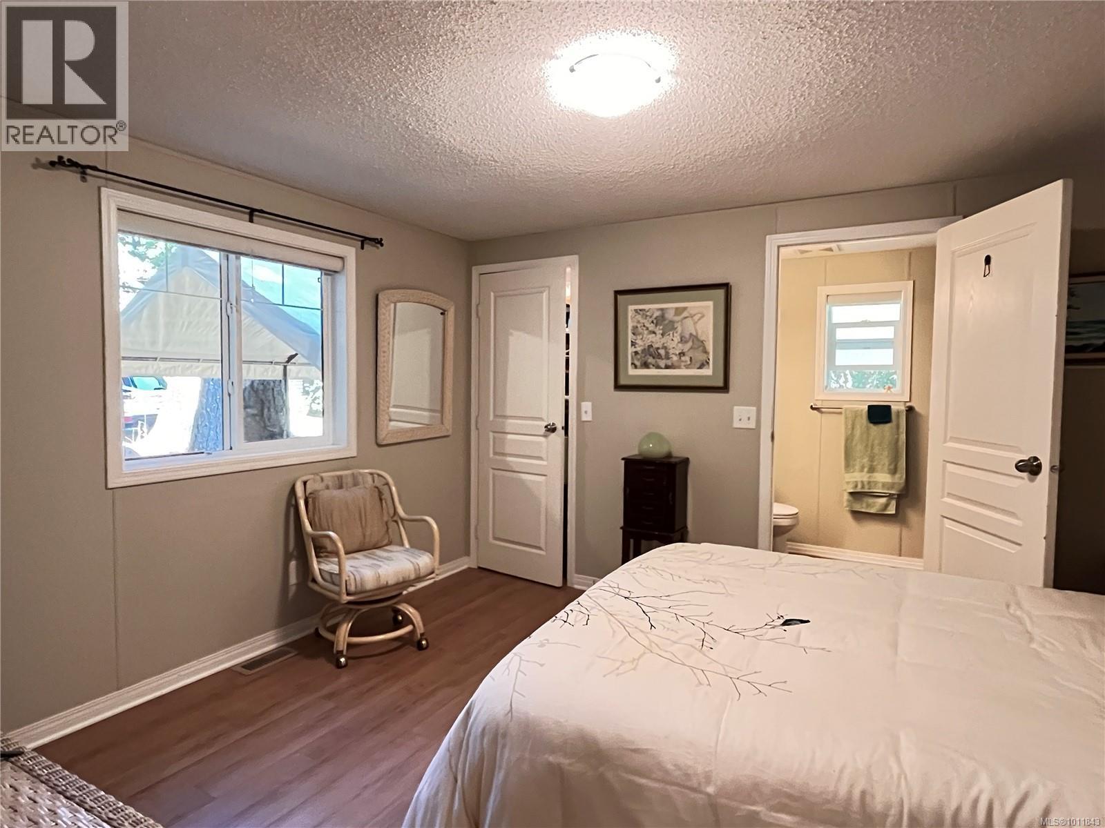42 2500 Florence Lake Road, Langford