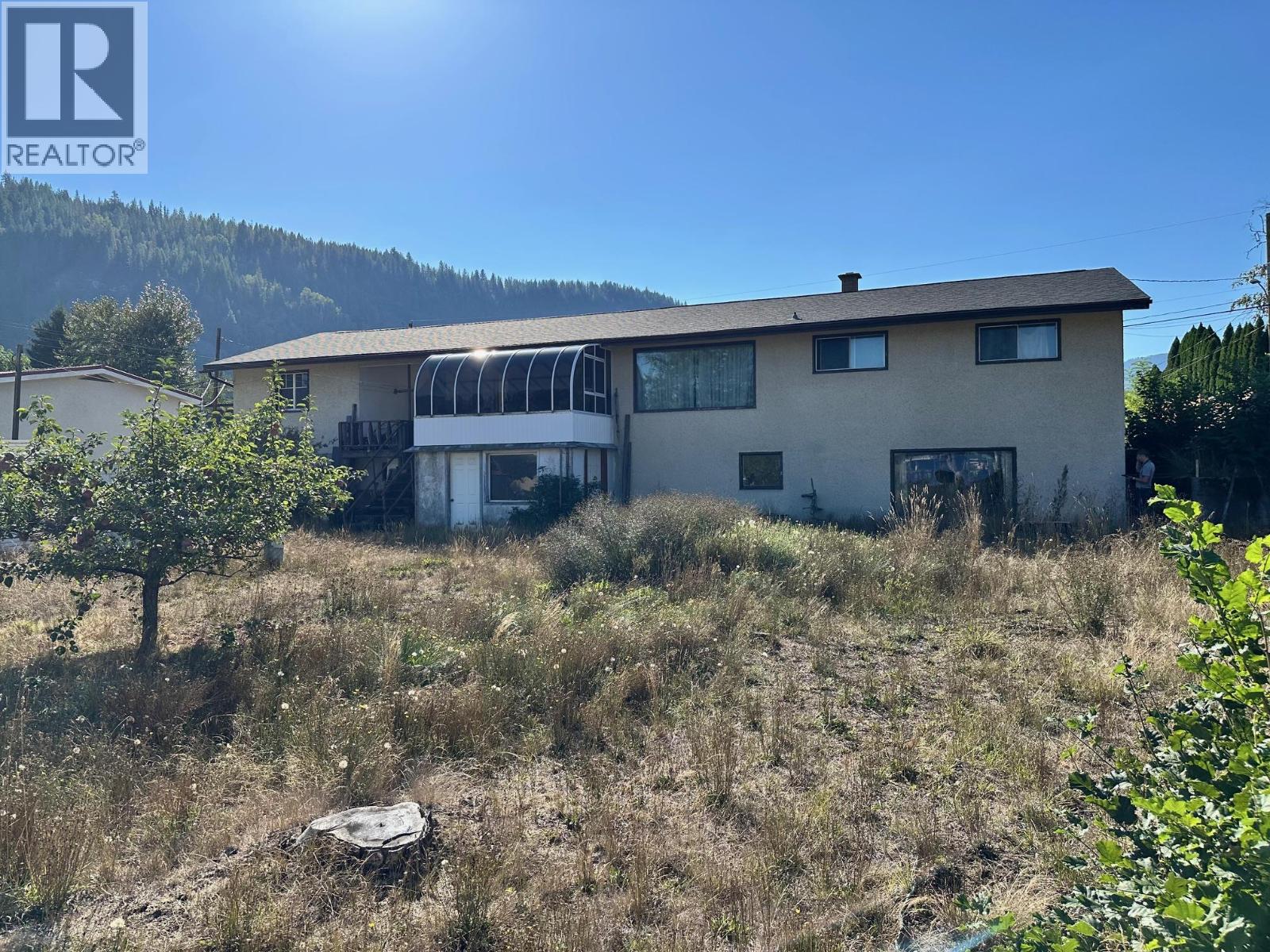 115 101st Street, Castlegar