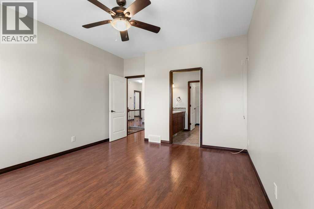 3 Vista Close, Red Deer