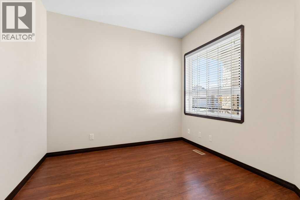 3 Vista Close, Red Deer