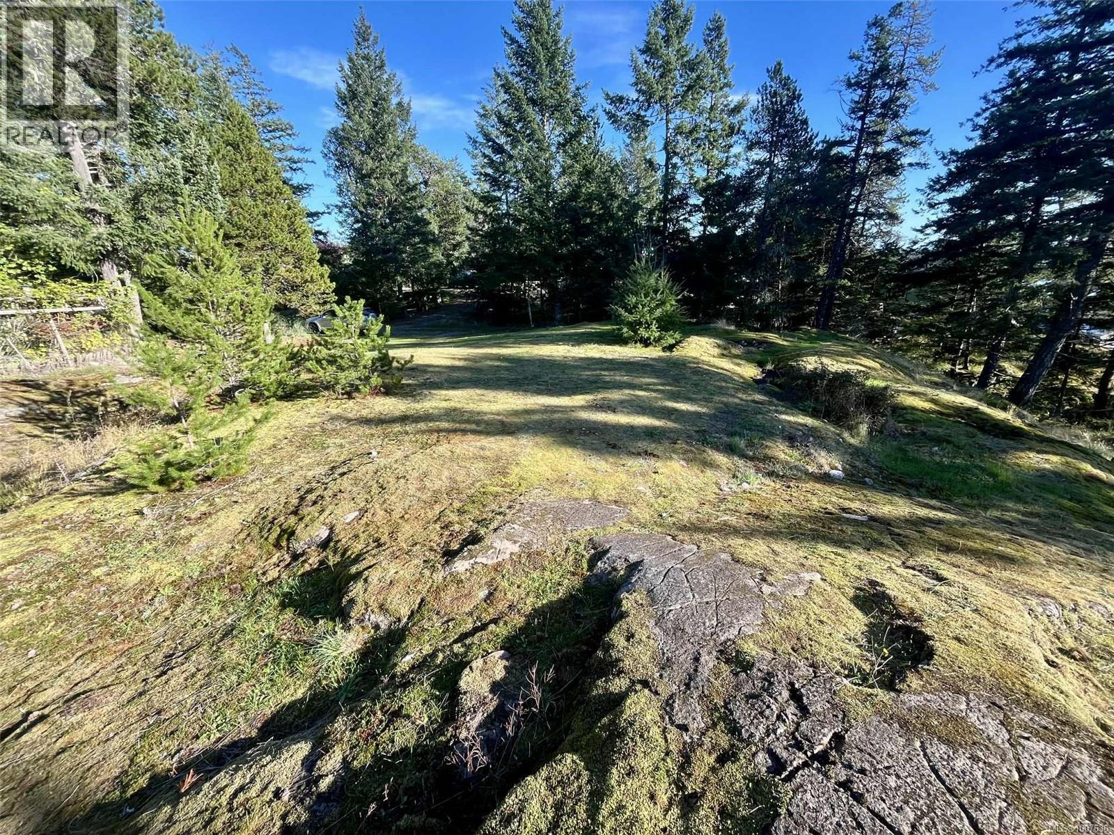 15 620 Helanton Rd, Quadra Island