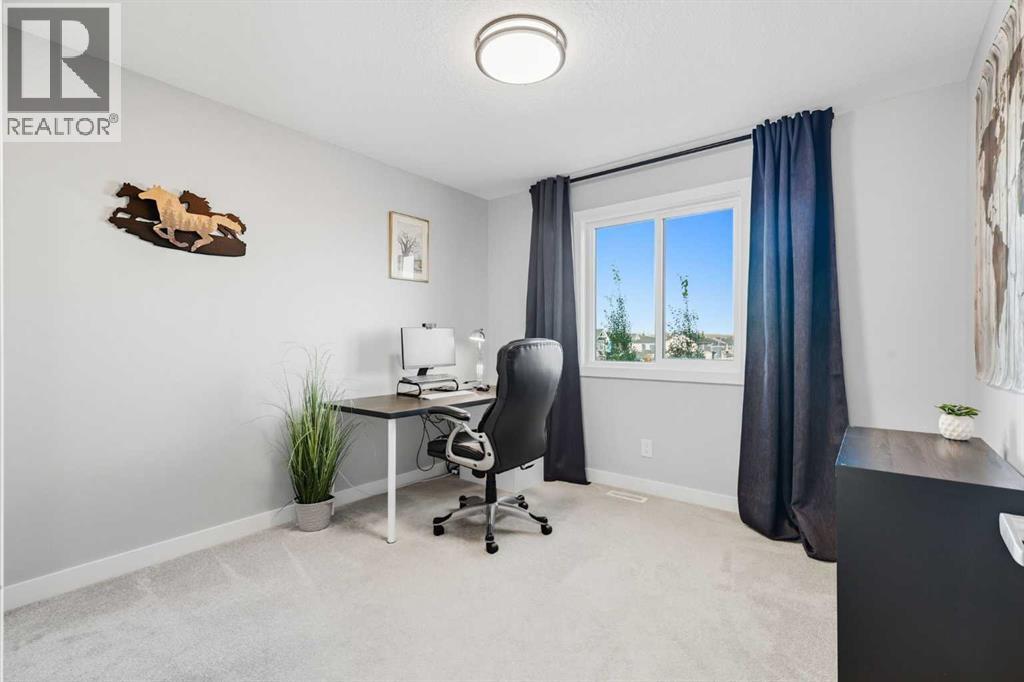 3 Emberside Garden, Cochrane