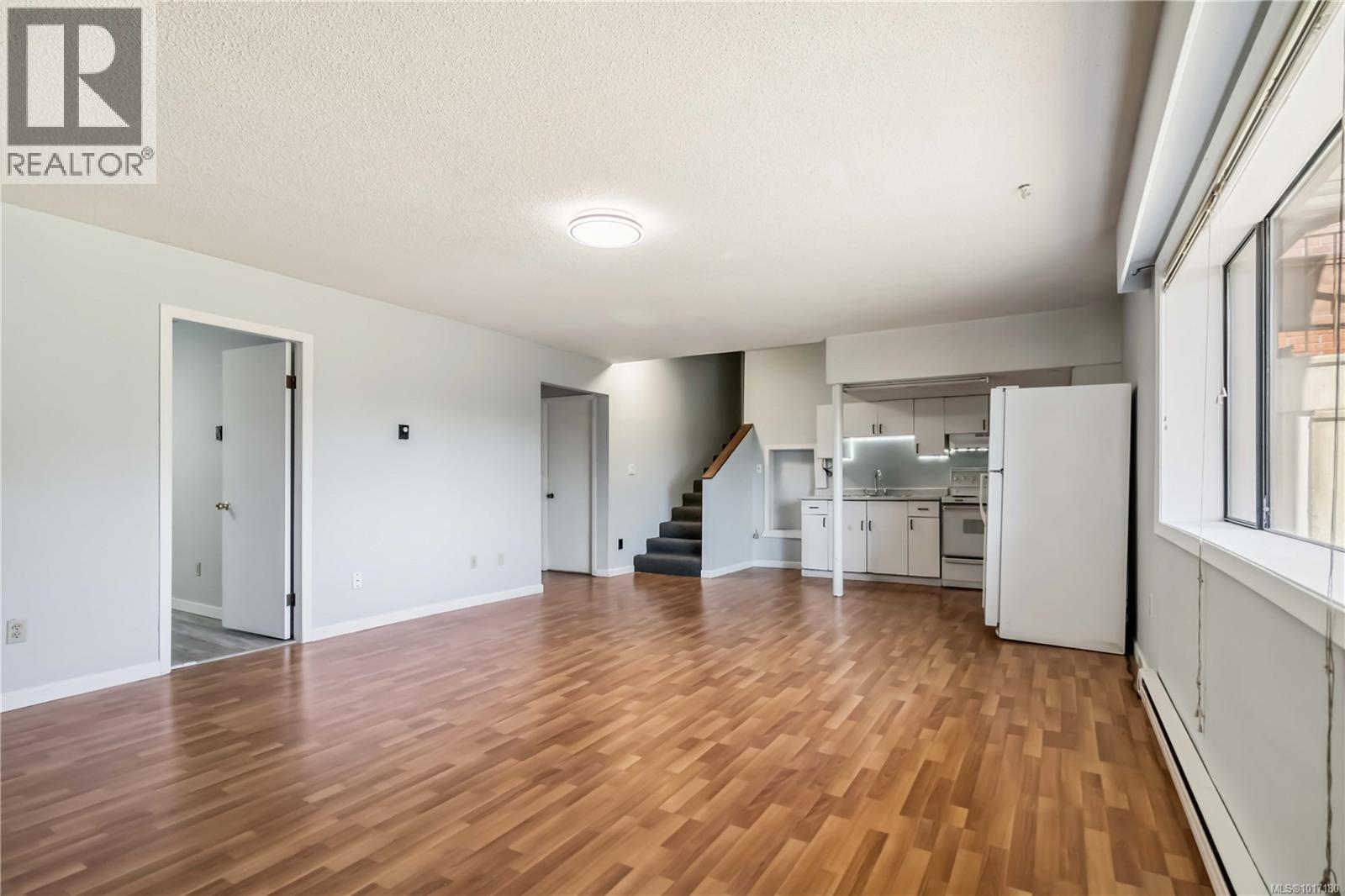  550 Fermoy Place, Saanich
