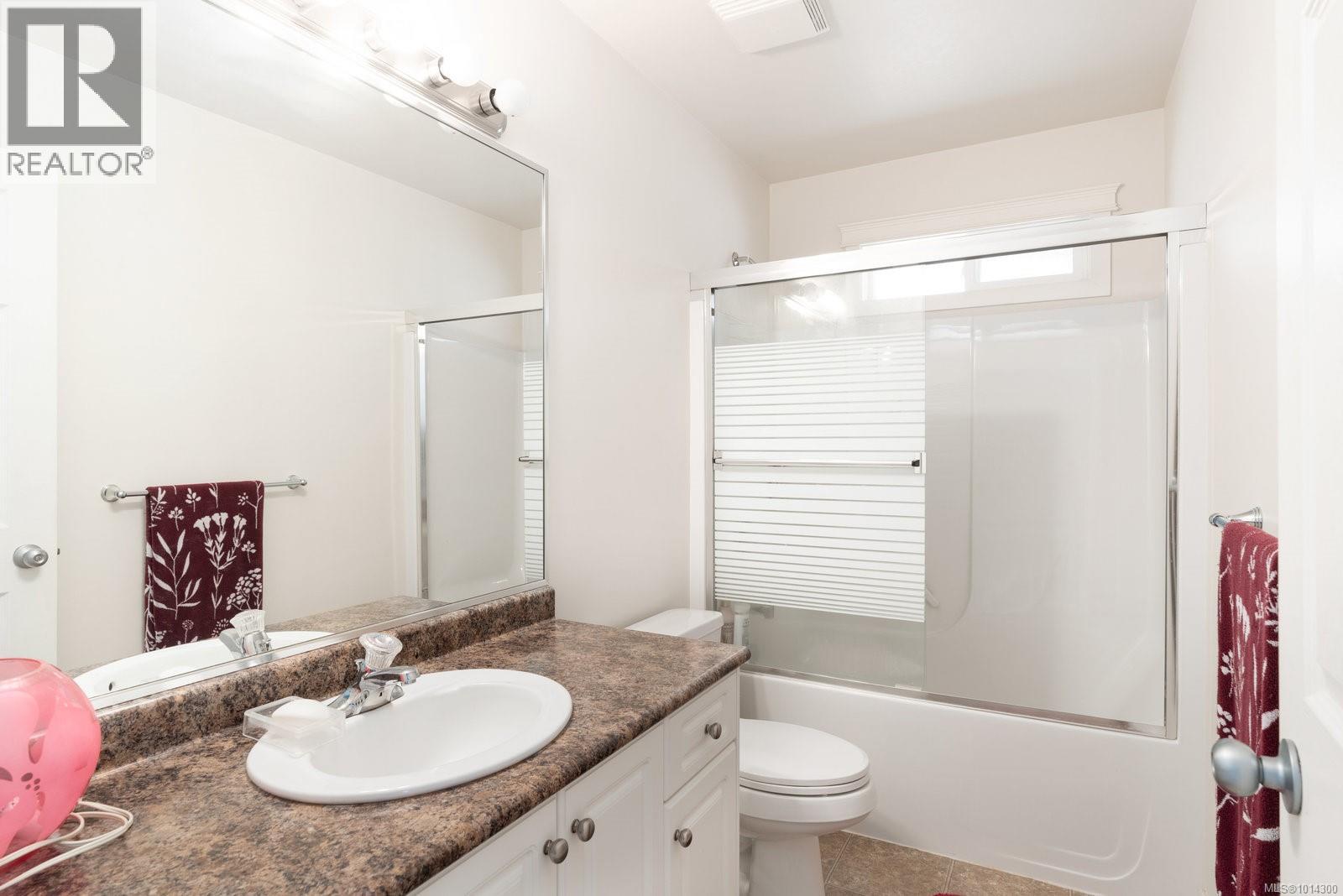  2161 Stone Gate, Langford