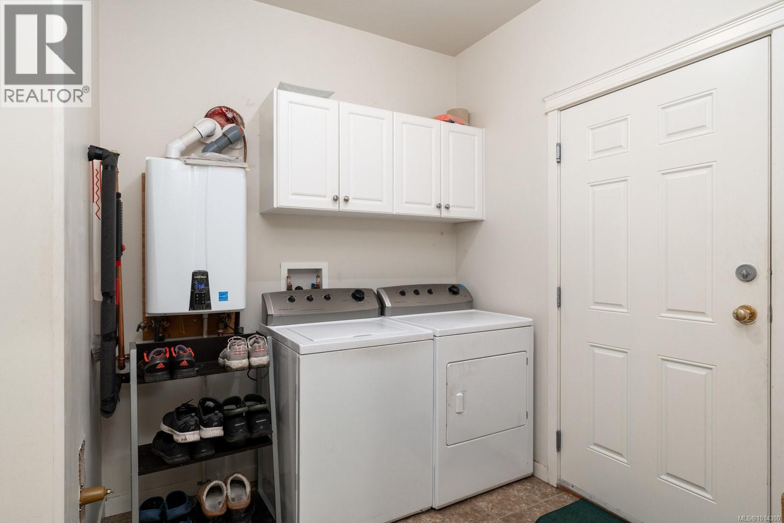  2161 Stone Gate, Langford