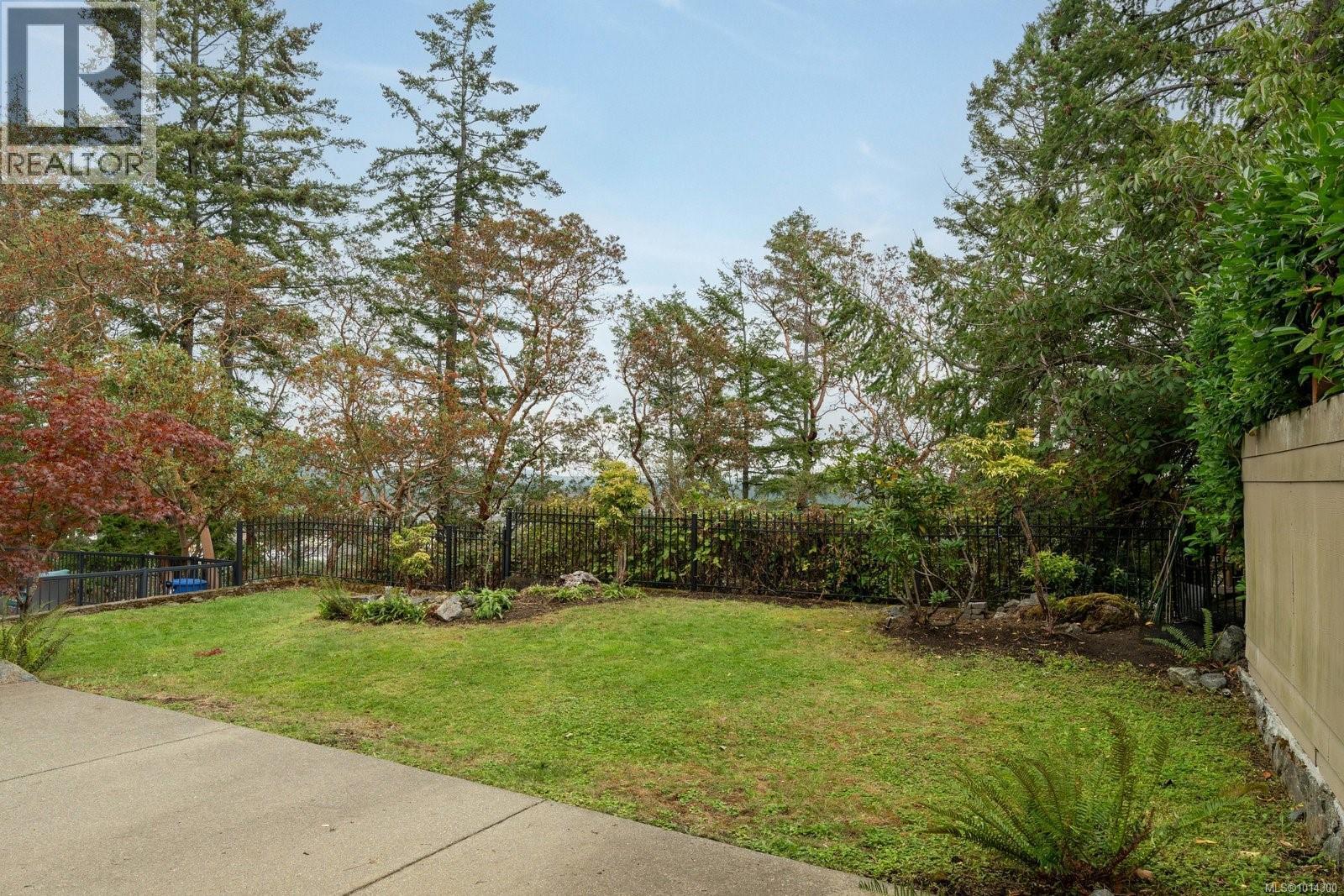  2161 Stone Gate, Langford