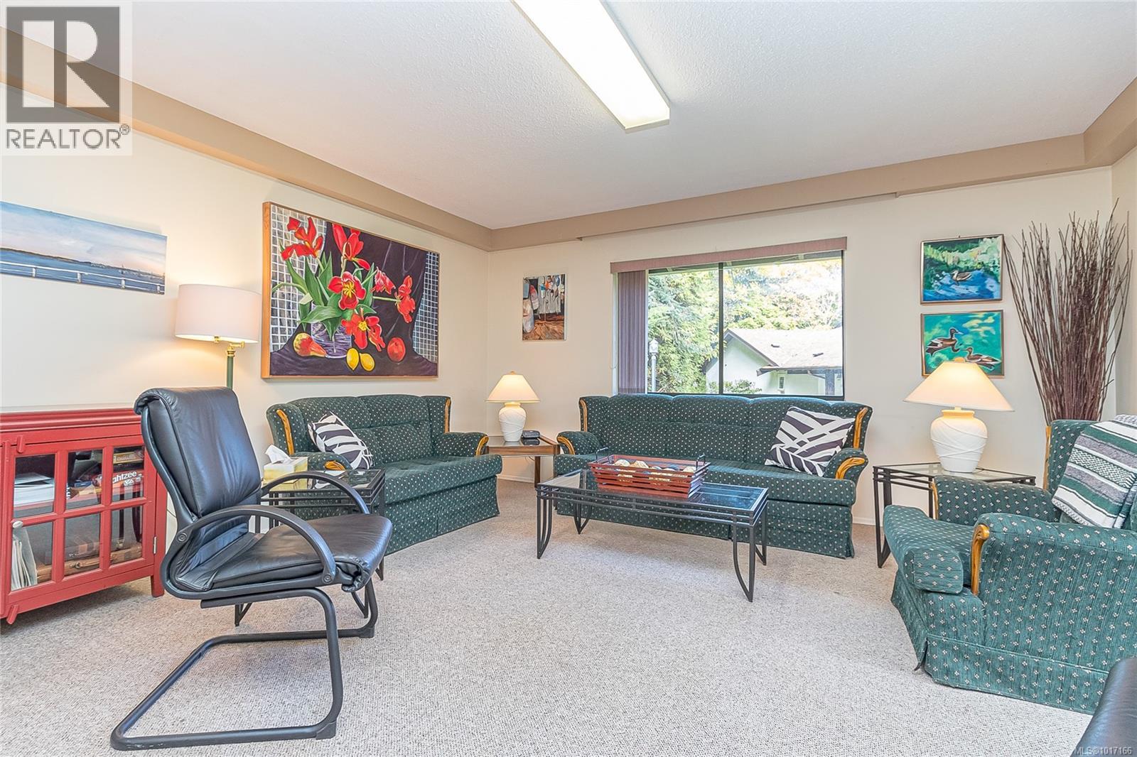 19 278 Island Highway, View Royal